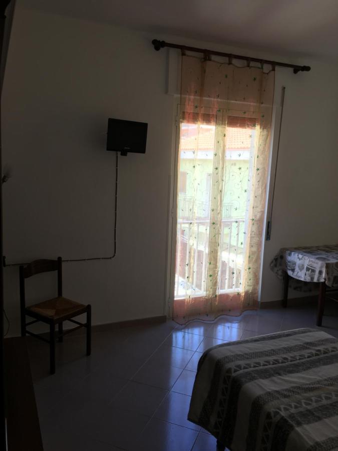 Appartamento Miramare, 2 Camere, Cucina, Bagno, Ventimiglia Exteriér fotografie