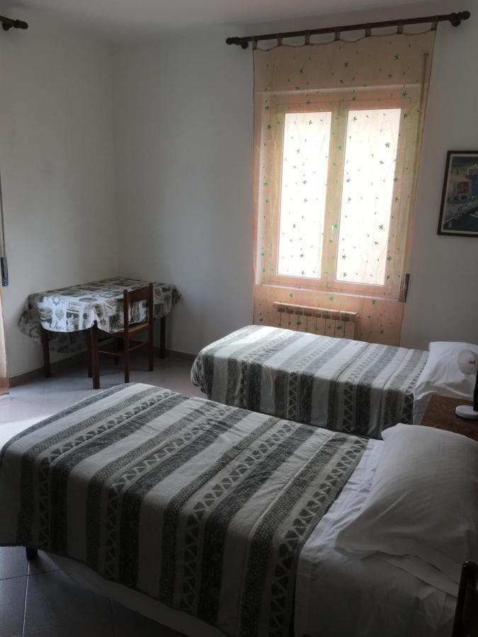 Appartamento Miramare, 2 Camere, Cucina, Bagno, Ventimiglia Exteriér fotografie
